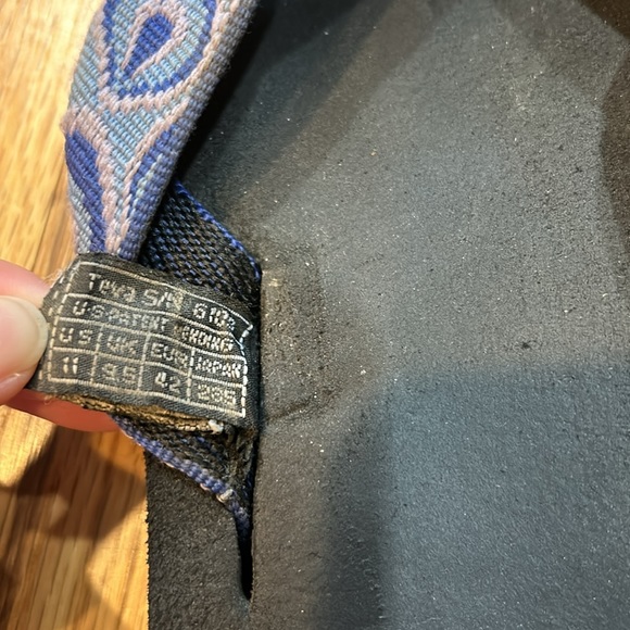 Teva flip flops - Picture 6 of 16